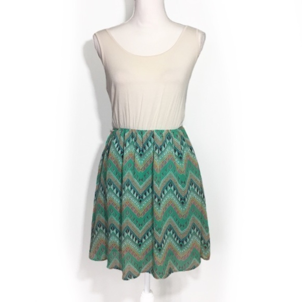 2000s Millenial Green White Chevron Zigzag Tank Top Dress Medium by Peach Royal